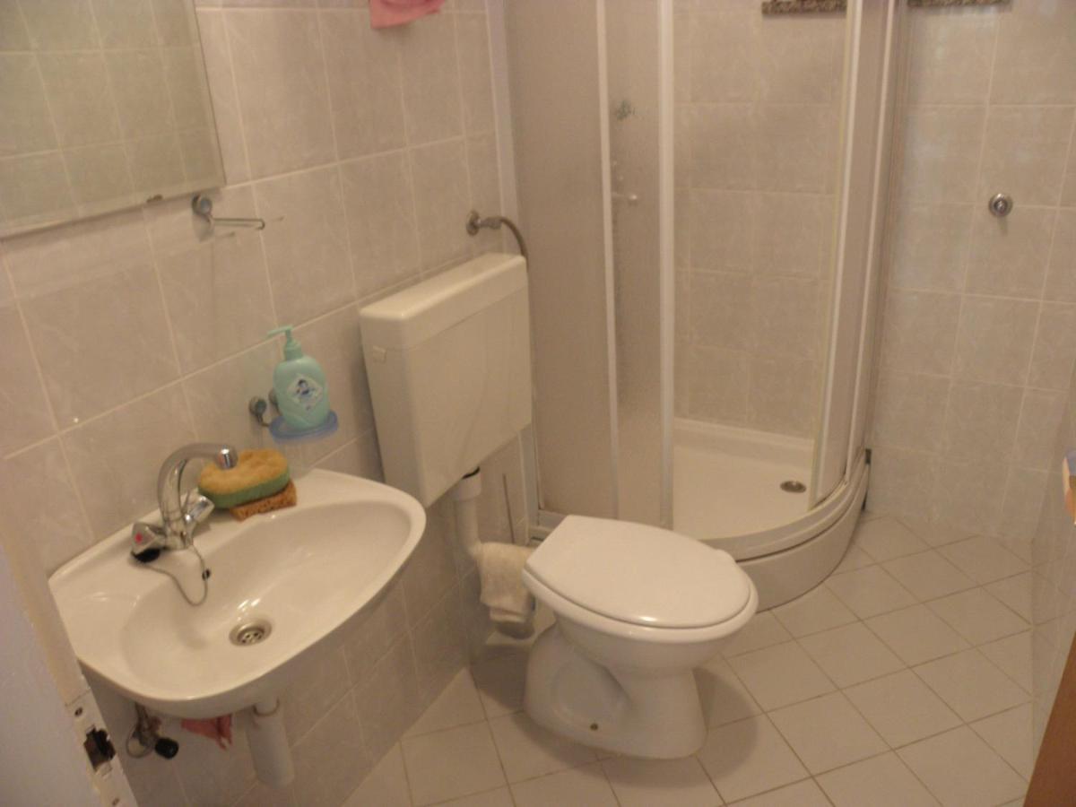 Lukovo Šugarje Apartments Neda - 5 M From Sea المظهر الخارجي الصورة